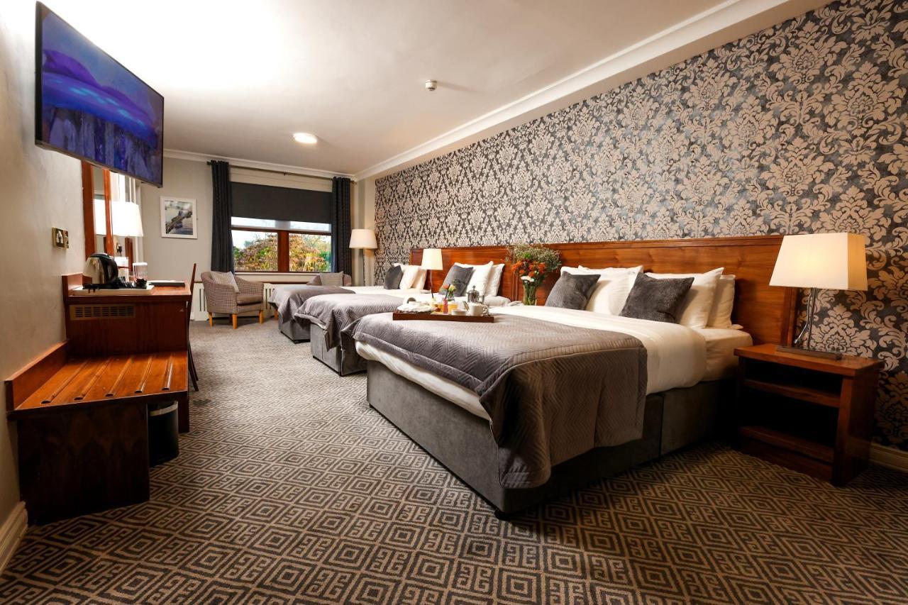 The Lakeside Hotel & Leisure Centre Killaloe Eksteriør billede