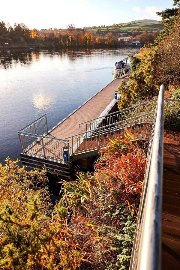 The Lakeside Hotel & Leisure Centre Killaloe Eksteriør billede