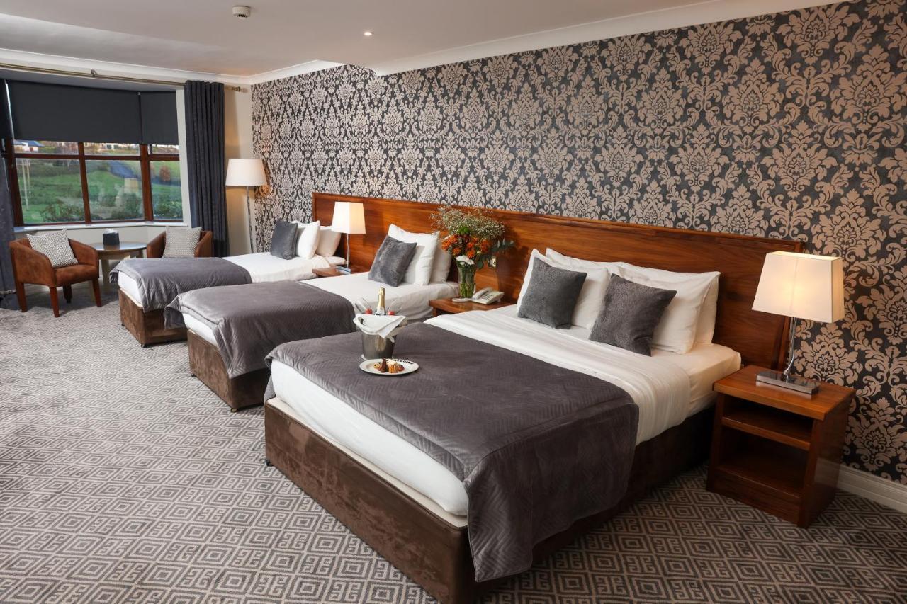 The Lakeside Hotel & Leisure Centre Killaloe Eksteriør billede