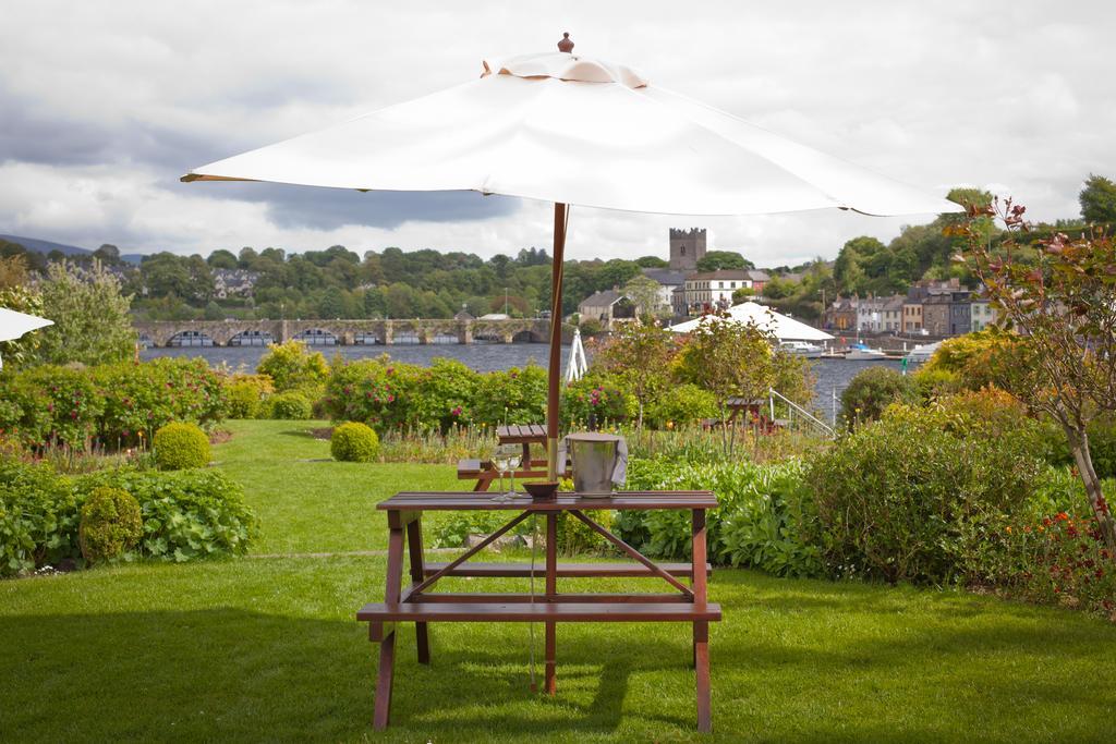 The Lakeside Hotel & Leisure Centre Killaloe Eksteriør billede